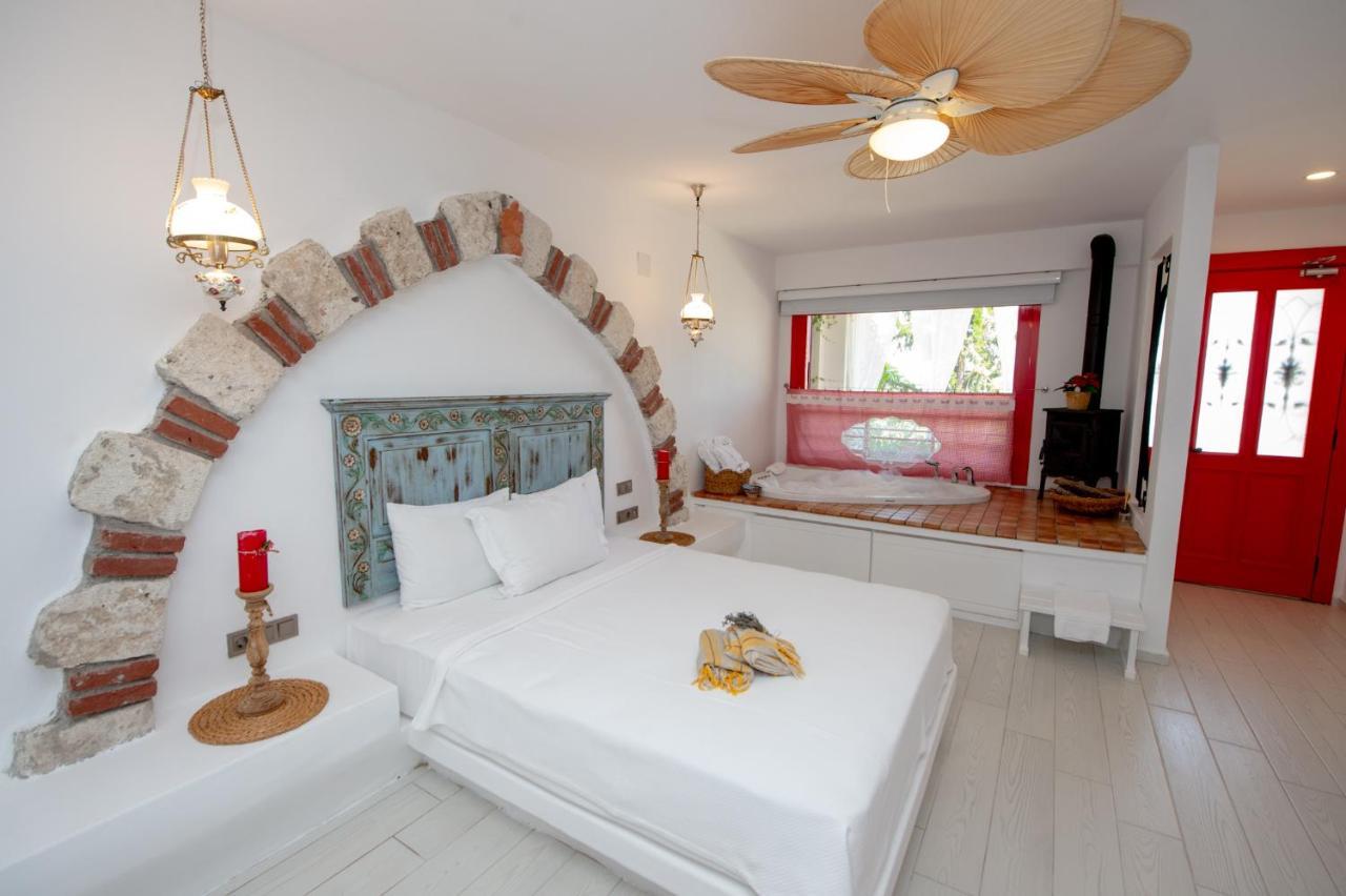 Villa Taraca Alacati Romantik Otel (Adults Only) Exteriér fotografie