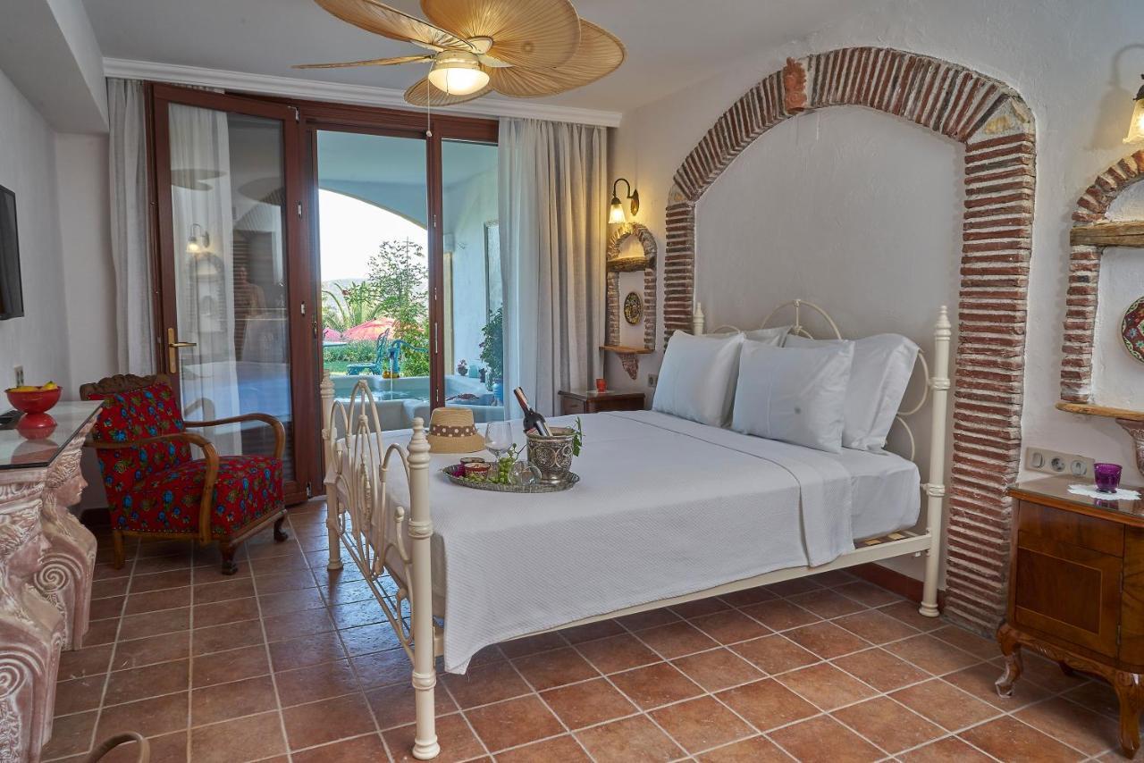 Villa Taraca Alacati Romantik Otel (Adults Only) Exteriér fotografie